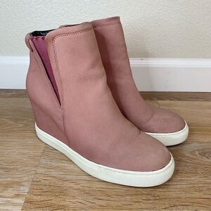 Kenneth Cole Kam Platform Wedge High Top Sneakers, Size 7.5